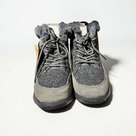 🌻NEW w/Box Bearpaw Cheryl Women’s Black/Gray Suede Mid-Calf Winter Boots Size 7 - Picture 4 of 11